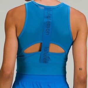 LULULEMON MESH BACK TRAINING CROPPED TANK TOP POOLSIDE BLUE 2